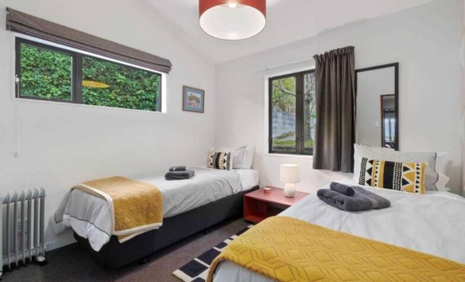 Fantastic Views, Close To Town 2 Bedroom Apartment Queenstown Exterior photo